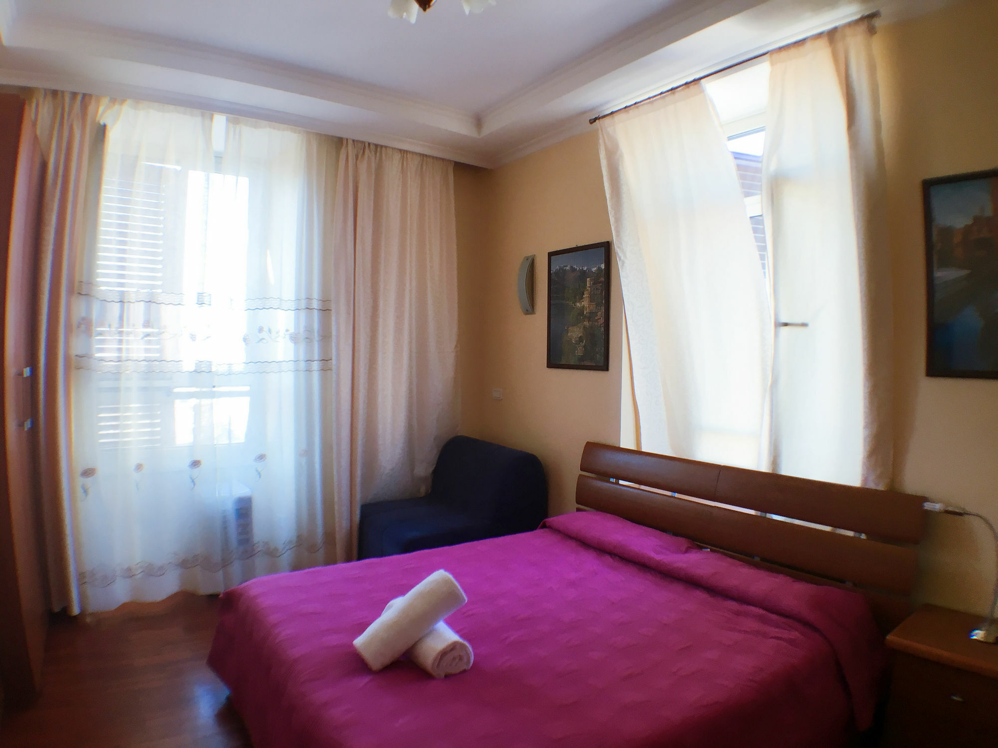 Zhihua Guest House Rome Exterior photo